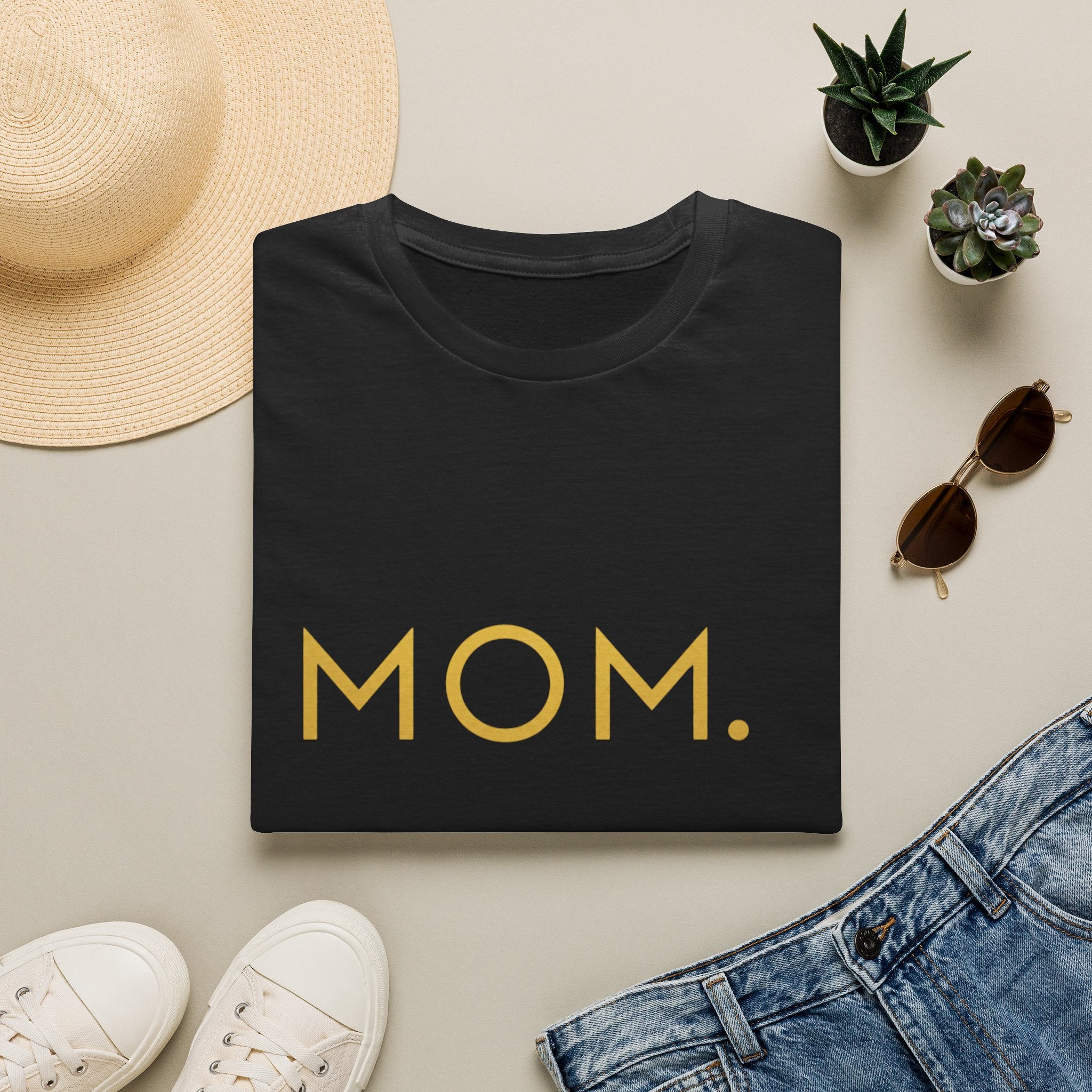 MOM. Luxe Tee